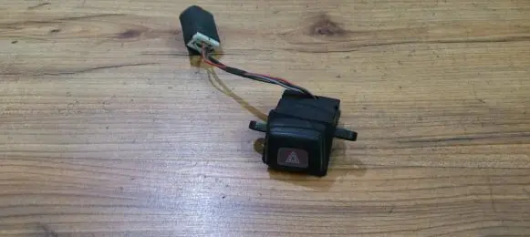Mazda Xedos 9 Hazard light switch