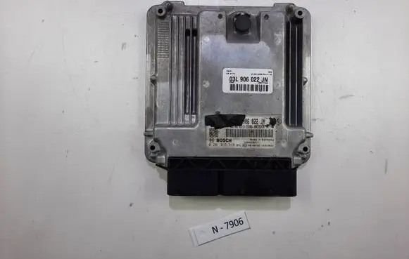 Audi A4 S4 B8 8K Engine control unit/module 03L906022JN