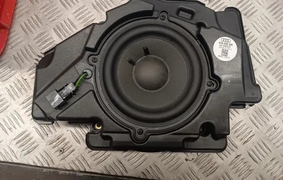 Audi A8 S8 D4 4H Front door high frequency speaker 4H0035299