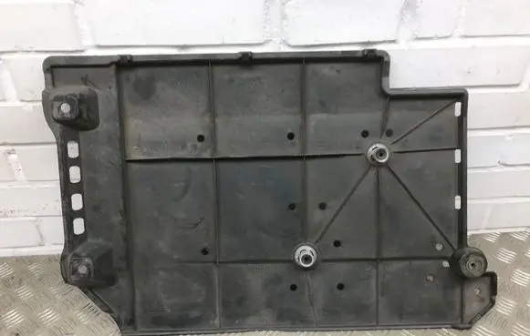 Lexus CT 200H Other under body part 5816776010