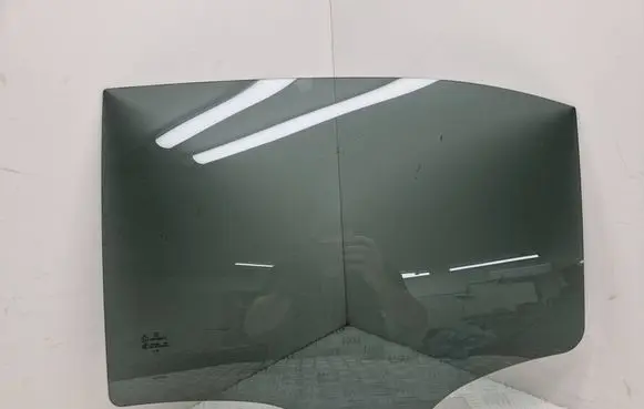 Mercedes-Benz A W177 AMG Rear door window glass 43R005813 A006450
