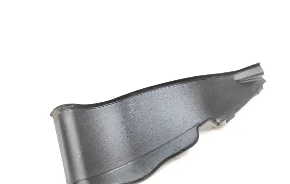 Nissan Rogue Fender end trim 668956RA1A