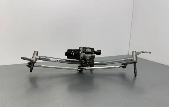 BMW X5 G05 Front wiper linkage and motor 8739979 9880517