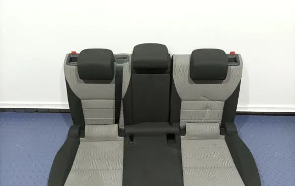 Skoda Octavia Mk3 (5E) Second row seats 