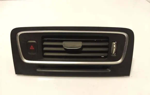 Volvo S60 Dash center air vent grill 1302138