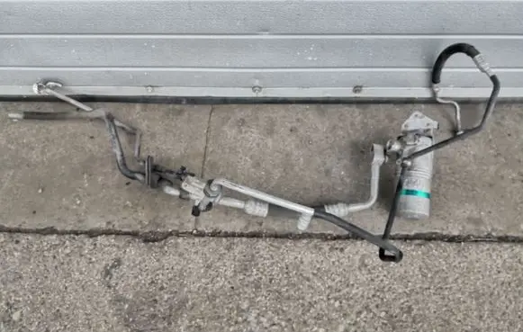 Audi A8 S8 D3 4E Air conditioning (A/C) air dryer 4E0820189L