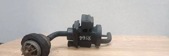 Mercedes-Benz C W203 Turbo solenoid valve A0005450427