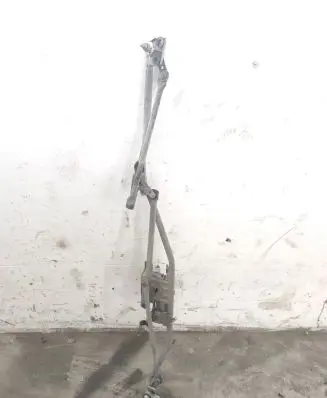 Opel Zafira A Front wiper linkage and motor 404496 1313B