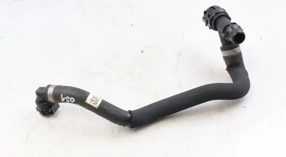 Engine coolant pipe/hose