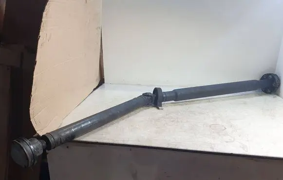 BMW 5 E60 E61 Drive shaft (set) 7573588 00204709099