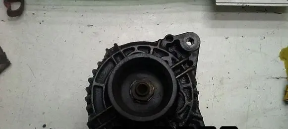 Volvo S80 Generator/alternator 0124515021