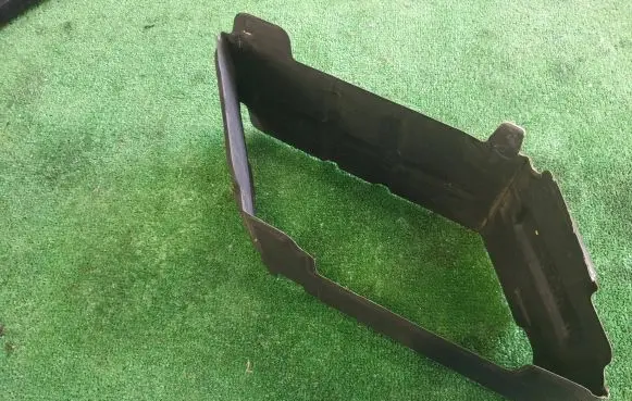 Hyundai Kona I Battery box tray 37112-A7200