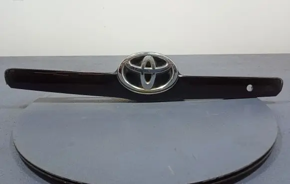Toyota Camry Number plate light 76801-06120-G