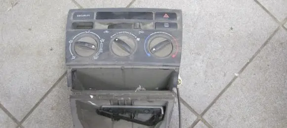 Toyota Corolla E120 E130 Climate control unit 5541102180