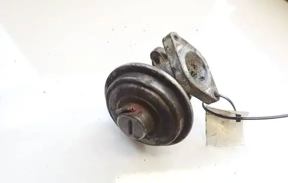Ford Mondeo Mk III EGR valve 1s7q9d475ae 1s7q-9d475-ae