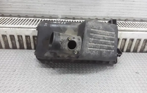 Toyota Corolla Verso E121 Air filter box cover 