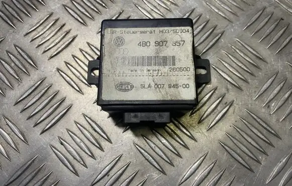 Audi A6 S6 C6 4F Light module LCM 4B0907357 260500 5LA00784500