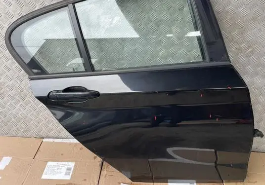 BMW 1 F20 F21 Front door 