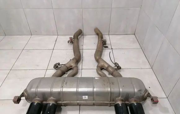BMW M3 G80 Rear muffler/silencer tail pipe 8096118