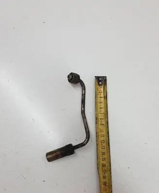 Nissan X-Trail T30 Fuel injector supply line/pipe 