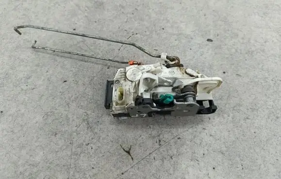 Dodge Grand Caravan Front door lock P04589417AF
