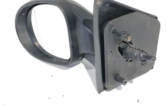 Front door electric wing mirror