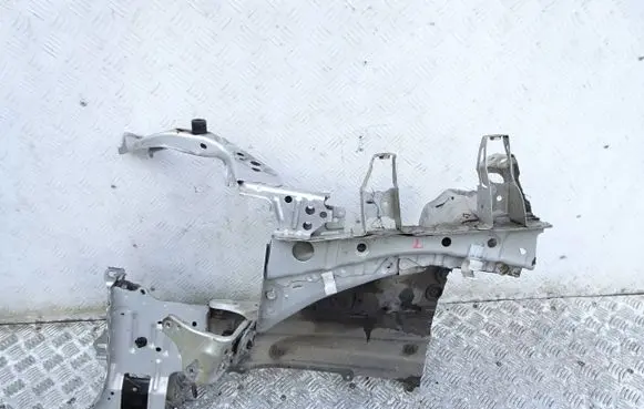 Front quarter panel