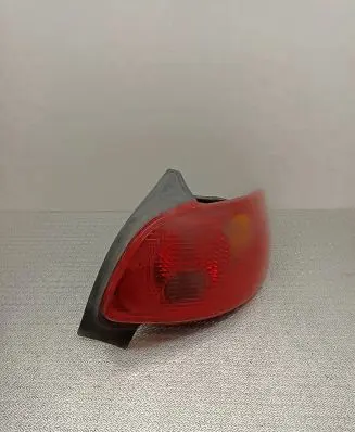 Peugeot 206 Rear/tail lights