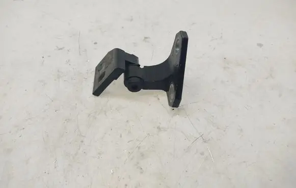 Volkswagen Golf VI Front door upper hinge 1K0831402M