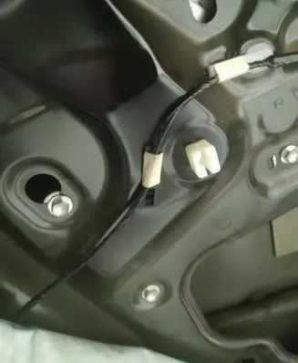 Toyota RAV 4 (XA30) Sliding door window regulator with motor