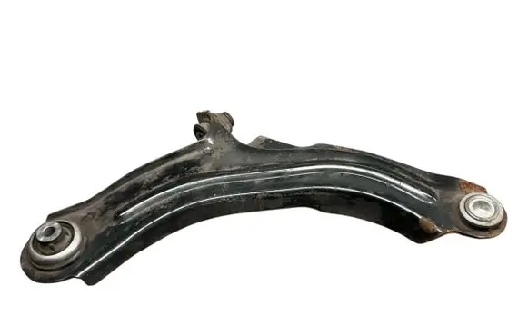 Renault Clio IV Front control arm 