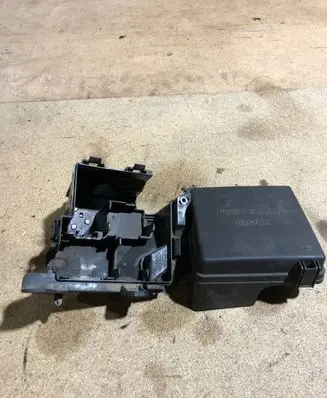 KIA Ceed Fuse module 919502H010