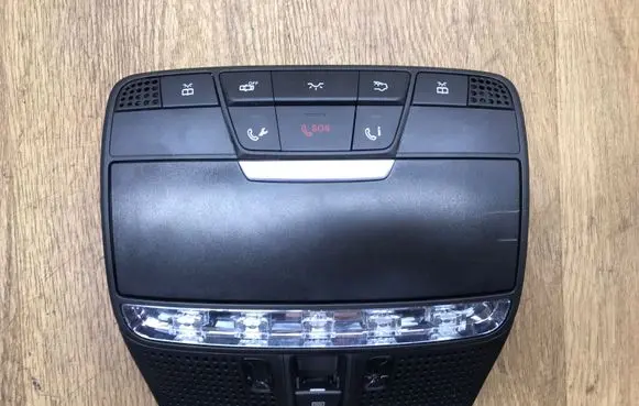 Mercedes-Benz C W205 Front seat light A0009062605