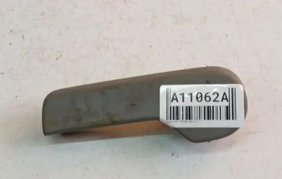 Volkswagen Touran I Engine bonnet (hood) release handle 1J1823533C