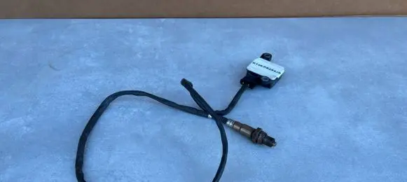 BMW 5 G30 G31 Lambda probe sensor 8477724-02
