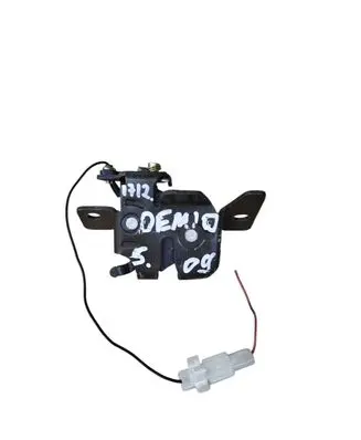 Mazda Demio Tailgate/trunk/boot lock/catch/latch
