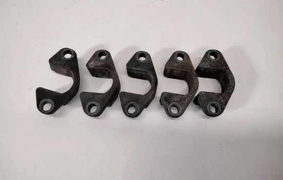 BMW X5 E53 Fuel Injector clamp holder