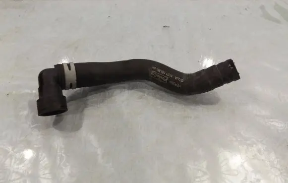Ford Fiesta Engine coolant pipe/hose 7002