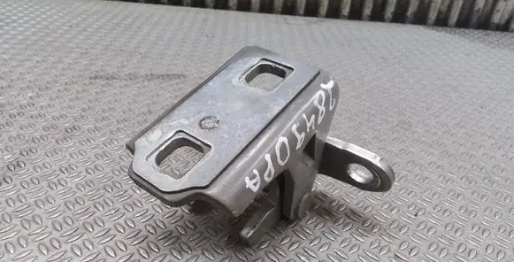 Saab 9-3 Ver2 Front door lower hinge 