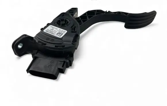 Volvo V60 Accelerator throttle pedal 31329058