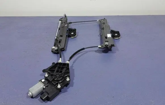 BMW 2 F45 Rear door window regulator with motor 5A01D22