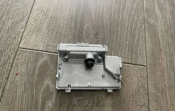 Opel Astra L Windshield/windscreen camera 985624708000