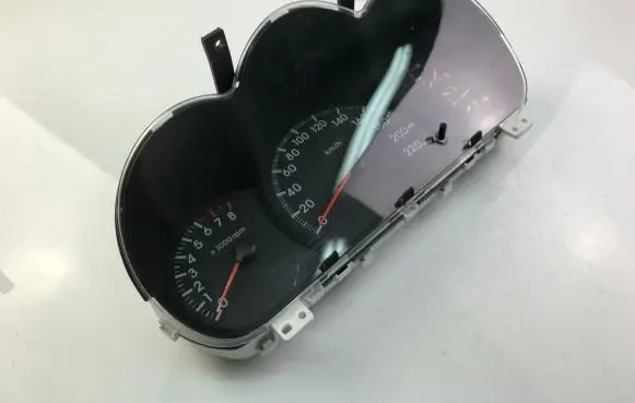 KIA Cerato Speedometer (instrument cluster) 940032F220