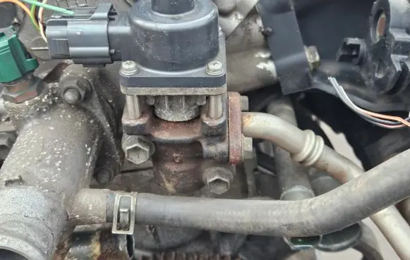 Suzuki Swift I EGR valve