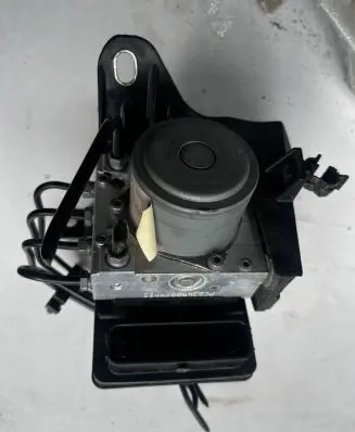 Fiat 500X ABS Pump 52129060 A008K833 A408H224A