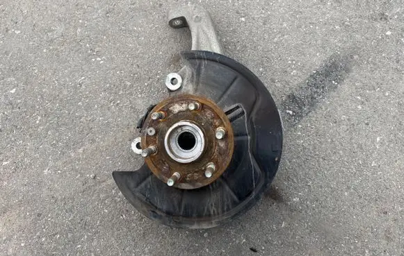 Dodge RAM Front wheel hub 68445260