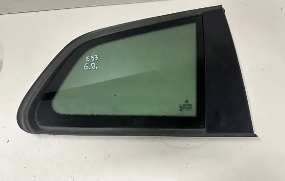 BMW X3 E83 Rear side window 43R00104 E000190 DOT32M10AS3