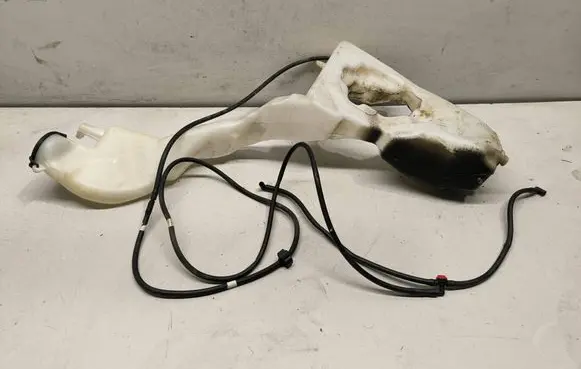 Mini One - Cooper Coupe R56 Windshield washer fluid reservoir/tank 715712406