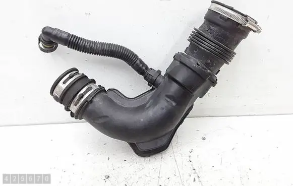 Ford Fiesta Air intake hose/pipe