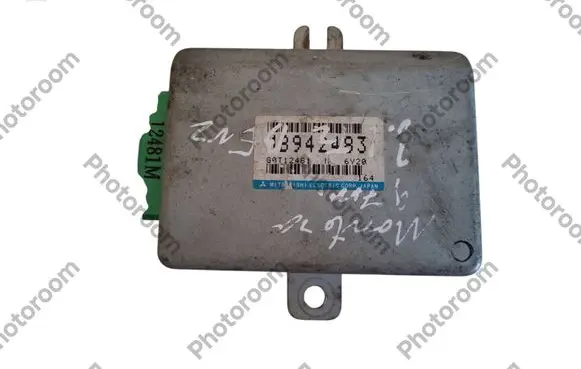 Opel Monterey Other control units/modules MB942483
